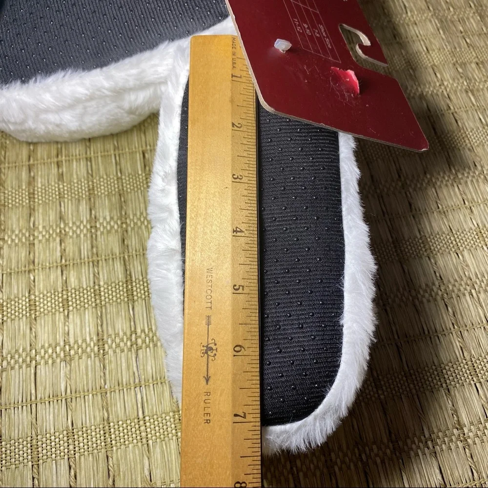 Faux Fur Polar Bear Kids’ Slippers, Size 9-10
